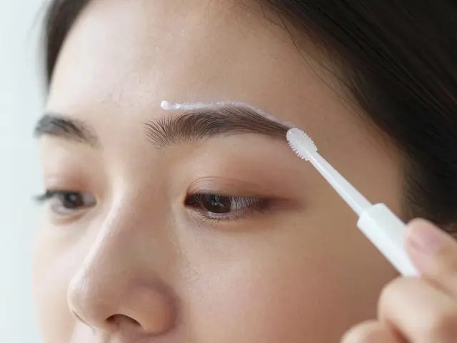 Is It Possible to Get Perfect Eyebrows Without Using Pencils?