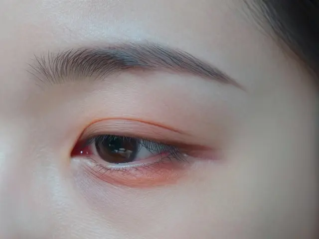 Can I Use Hair Dye on My Eyebrows? Risks, Safe Alternatives, and Expert Advice