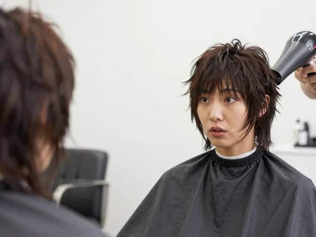 What Is a Faddish Hairstyle? Signs, Examples, and How to Spot Trends vs. Classics