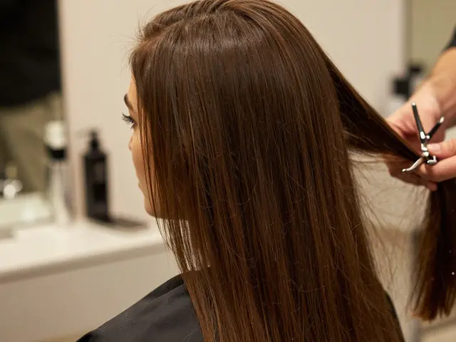 Does Long Hair Look Better With Layers? The Complete Guide to Texture, Face Shape, and Style